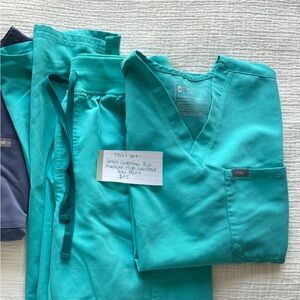 Figs Aqua Blue Scrub Ensemble